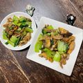 s06007's cooksnap of when they made チンゲンサイと舞茸のオイスターソース炒め.
