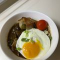 ポークの嫁's cooksnap of when they made 一人ご飯にノンオイル✿レンジで目玉焼き✿.