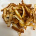 あやママ99's cooksnap of when they made 油で揚げない パン耳ラスク.