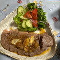 yesmama's cooksnap of when they made 和牛ステーキ☆オニオンソース.