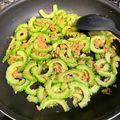 にことん's cooksnap of when they made ゴーヤを大量消費！ゴーヤのシーチキン炒め.