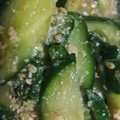 mnママ☆'s cooksnap of when they made 大量消費！きゅうりと大葉の胡麻和え.