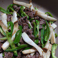 クック05TB1E☆'s cooksnap of when they made 牛肉・エリンギ・パプリカのオイスター炒め.