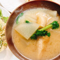 あんまかろん☆'s cooksnap of when they made 大根と揚げの味噌汁.