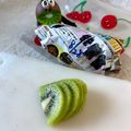 かっちゃん杉's cooksnap of when they made キウイの保存方法。新聞紙で。.