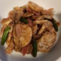 クックECV9QY☆'s cooksnap of when they made 里芋とベーコンのにんにく醤油バター焼き.