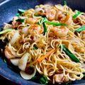 いなばっくす☆'s cooksnap of when they made 簡単中華♪上海風焼きそば.