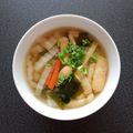 WOODs´'s cooksnap of when they made 白菜と油揚げの味噌汁.