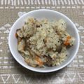 レオミウ's cooksnap of when they made 手軽に♪さば缶詰で炊き込みご飯.