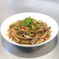 クックUR9L2V☆'s cooksnap of when they made めちゃウマ♪ごぼうと牛肉の炒め煮.