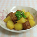 umemodoki's cooksnap of when they made 超簡単☆じゃがいもとさつま揚げの煮物♫.