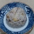 ケンチャナヨ～'s cooksnap of when they made 絶品！たぬきおにぎりをゆかりと天かすで.