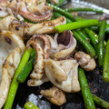 シメジ。's cooksnap of when they made イカとニンニクの芽の炒め物.