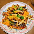 あきもみじ's cooksnap of when they made 秋香る 鮭としめじのバターしょうゆ.