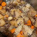 まみームメモ's cooksnap of when they made 牛肉と大根の煮物。肉が入ると大根が旨い。.