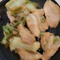 お絹タン's cooksnap of when they made ぷりっぷり★簡単★鶏モモ肉のオイマヨ炒め.