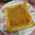 アルカママ's cooksnap of when they made 思いたったらすぐ！メロンパン風トースト.