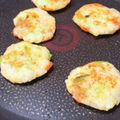 ゆゆゆぱっと's cooksnap of when they made じゃがいもおやき 手づかみ離乳食完了期に.