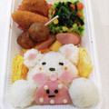 enarin's cooksnap of when they made 簡単キャラ弁♡すみっコぐらしのしろくま.