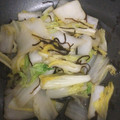 クック4W37VW☆'s cooksnap of when they made 白菜と塩昆布の炒め物.