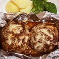 かみりょこママ's cooksnap of when they made コ○ス風ハンバーグの包み焼き♪ソースが◎.