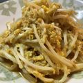 ★なみ☆'s cooksnap of when they made 簡単♪節約♪もやしと卵の焼肉のたれ炒め♪.