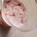 ☆ミルミル's cooksnap of when they made いちご果肉牛乳.