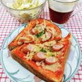 在宅勤務のおじさん's cooksnap of when they made カリーブルスト風ピザトースト.