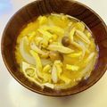 azbjbn's cooksnap of when they made 5分で味噌汁！新玉ねぎとシメジの味噌汁♪.