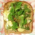inLondon's cooksnap of when they made ピーマン大きめトースト②　~とろろ昆布.
