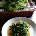 チコリママ's cooksnap of when they made ルッコラのベーコンさっと炒め.