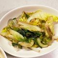 なーなちゃん's cooksnap of when they made 芯も外葉も使って！レタスのごま醤油炒め.