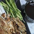 かざみどり丸's cooksnap of when they made 皮目パリパリチキンと餃子皮で北京ダック風.