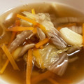 お塩と砂糖's cooksnap of when they made まるごとにんにくのほろほろスープ.