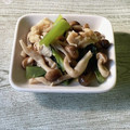 さくらん餅's cooksnap of when they made 小松菜としめじと油揚げの煮浸し.