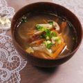 クックHG9V8Y☆'s cooksnap of when they made しいたけと玉ねぎのお味噌汁.