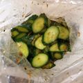 ゆうまいズ's cooksnap of when they made 塩昆布で即席♫きゅうりのぽりぽり漬け.