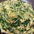 honey♡ハニ's cooksnap of when they made 水菜の大量消費に！水菜と卵の中華風炒め.