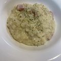 emiqun's cooksnap of when they made 残りご飯と牛乳で♪濃厚チーズリゾット♡.