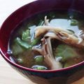 umi☆neco's cooksnap of when they made 舞茸風味一杯！舞茸とキャベツの味噌汁.
