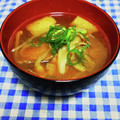 ととろ＆めい's cooksnap of when they made もやしと薄揚げ舞茸のお味噌汁.