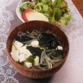 クックHG9V8Y☆'s cooksnap of when they made 速攻完成！もやしとワカメの中華風スープ.