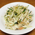 vabochan's cooksnap of when they made もやしきゅうりちくわのおかかマヨ.