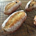 みおちまる's cooksnap of when they made フワフワ★くるみとレーズンとフィグのパン.