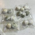 高校三年生こうちゃん's cooksnap of when they made 材料４つ✿ほろほろスノーボール✿.