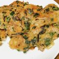 vabochan's cooksnap of when they made 塩昆布と豚肉入りチーズのジョン（チヂミ）.