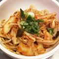 まりっコぐらし's cooksnap of when they made レンジであと1品☆海苔もやしキムチ.