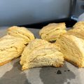 MIURAさん家's cooksnap of when they made カーネルおじさんのKFCビスケット.