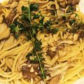 ゆうたろうっち's cooksnap of when they made 舞茸とレモンタイムのオイルパスタ.