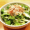 かなりんココりん's cooksnap of when they made 簡単！新玉ねぎと水菜のさっぱりサラダ.